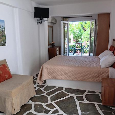 Villa Rena Batsi  Bagian luar foto